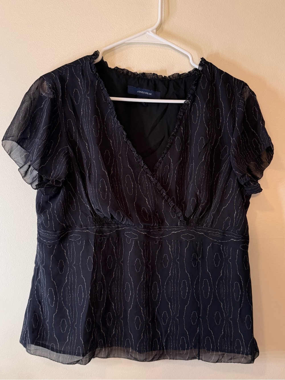 Jones Wear Black Sheer Wrap-Style Short Sleeve Blouse